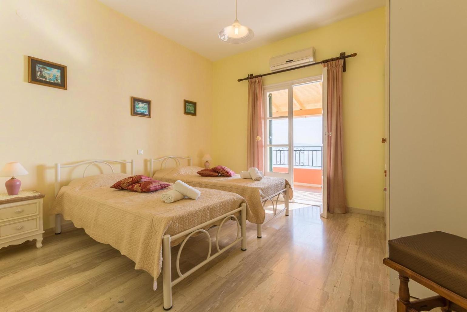 Gimari Villa Aris מראה חיצוני תמונה